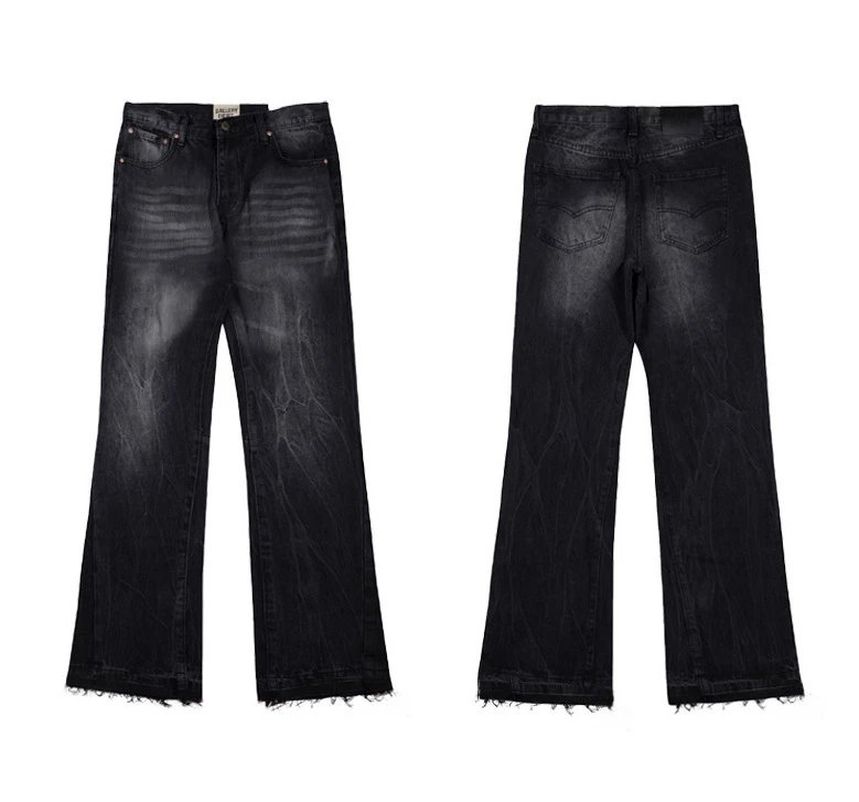 Gallery Dept. Jeans Flared with distressed and patchwork designs — 935 black