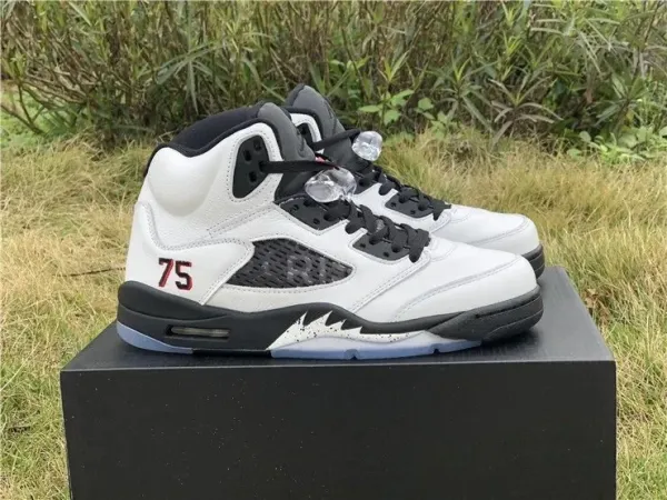 Air Jordan 5 '75' White Black Sneakers - 1