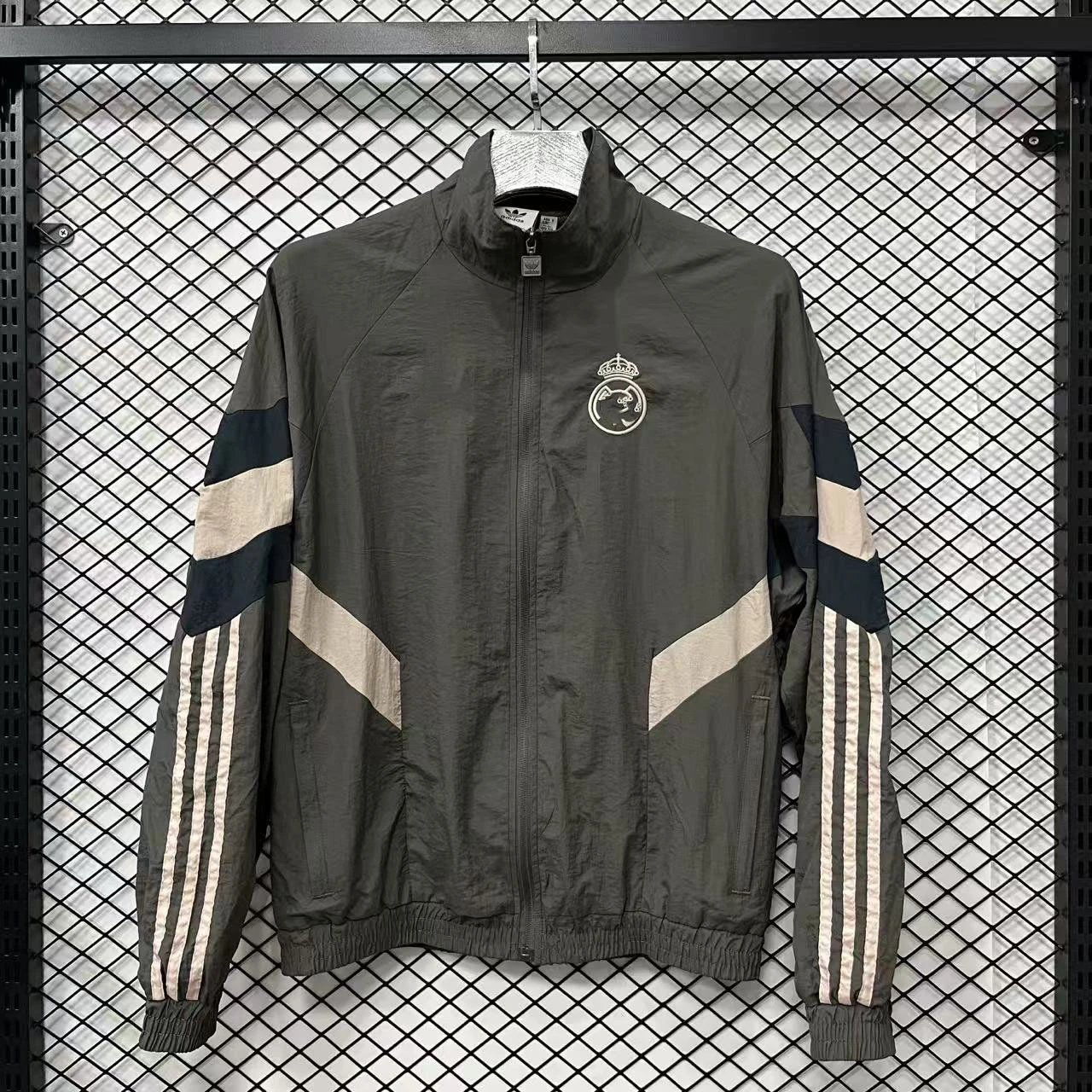 Retro H Horse Trench Coat