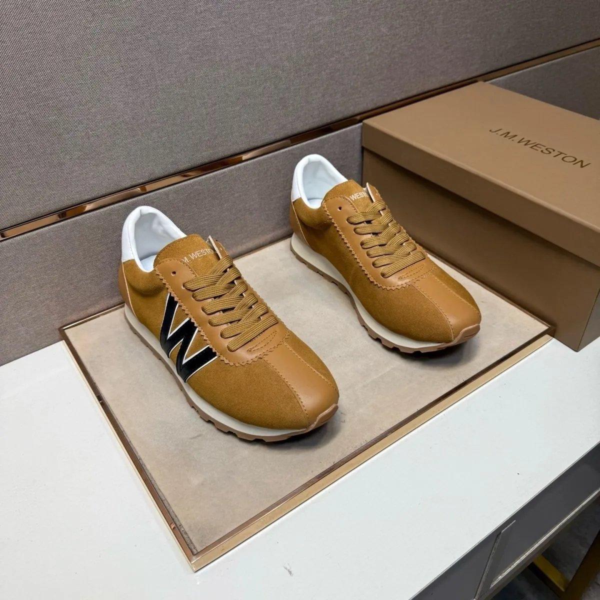 J.M. Weston Sneakers Low-Top Lace-Up Leather with W Side Detail image 2