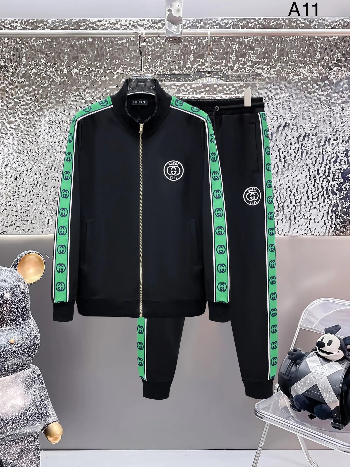 Loewe Matching Sets Zip-Up Track Jacket and Joggers Set — Black A11
