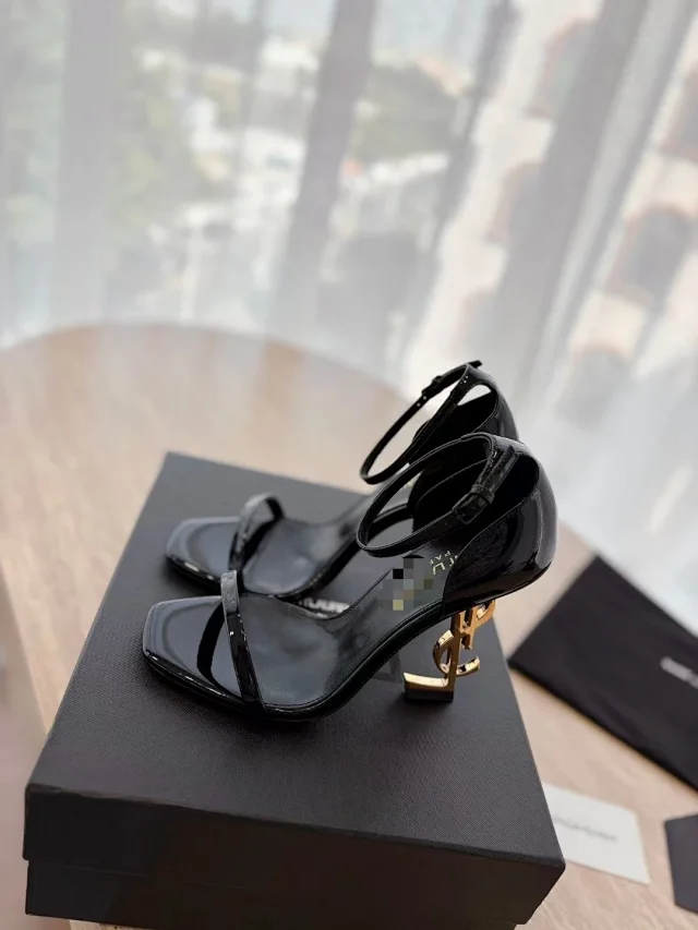 Saint Laurent YSL monogram heel footwear product detail image 6