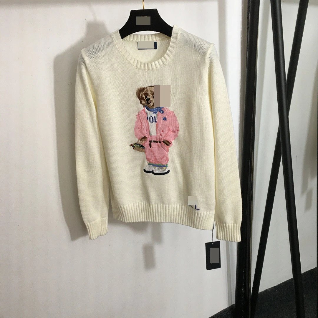 Unbranded Knitwear Crewneck knit sweater with bear motif — Beige 2