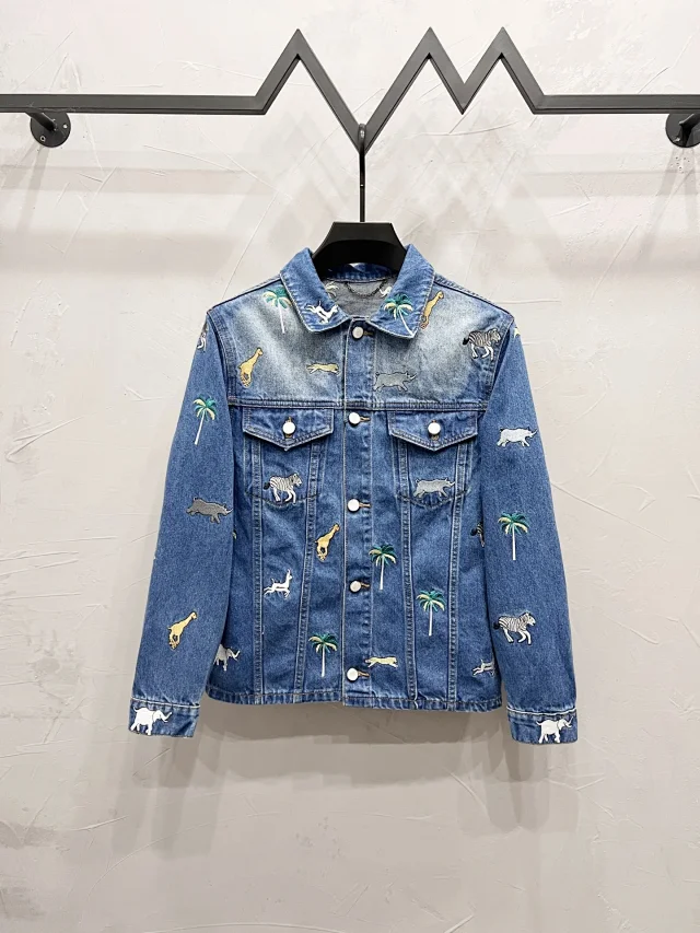 Louis Vuitton Mixed apparel listing: joggers, zip hoodie and embossed denim jackets product detail image 13