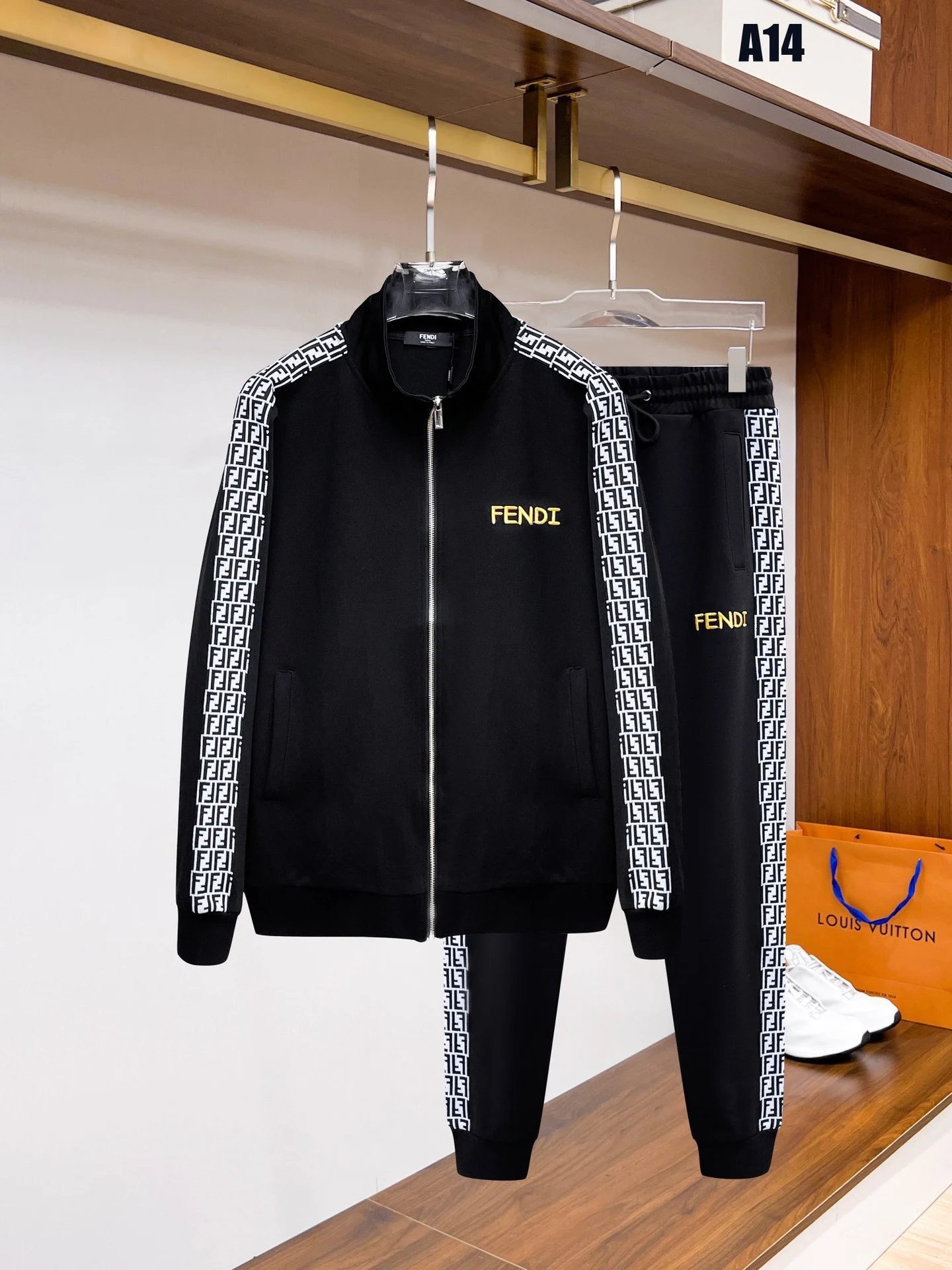 Loewe Matching Sets Zip-Up Track Jacket and Joggers Set — Black A14