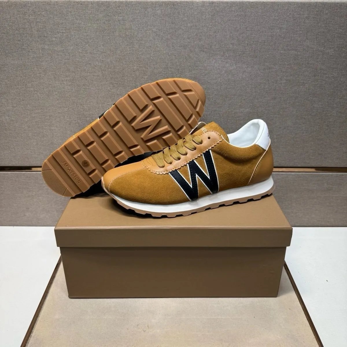 J.M. Weston Sneakers Low-Top Lace-Up Leather with W Side Detail image 3