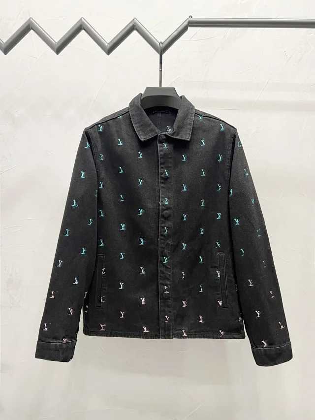 Louis Vuitton Mixed apparel listing: joggers, zip hoodie and embossed denim jackets product detail image 9