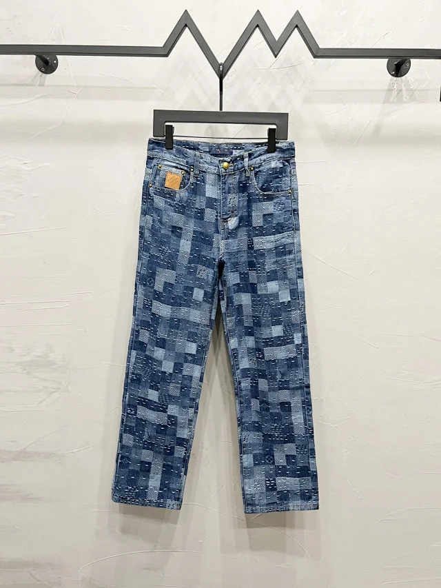 Louis Vuitton Mixed apparel listing: joggers, zip hoodie and embossed denim jackets product detail image 12