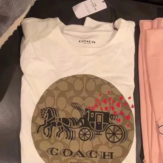 Coach T-Shirts Short-Sleeve Graphic Crewneck — 28