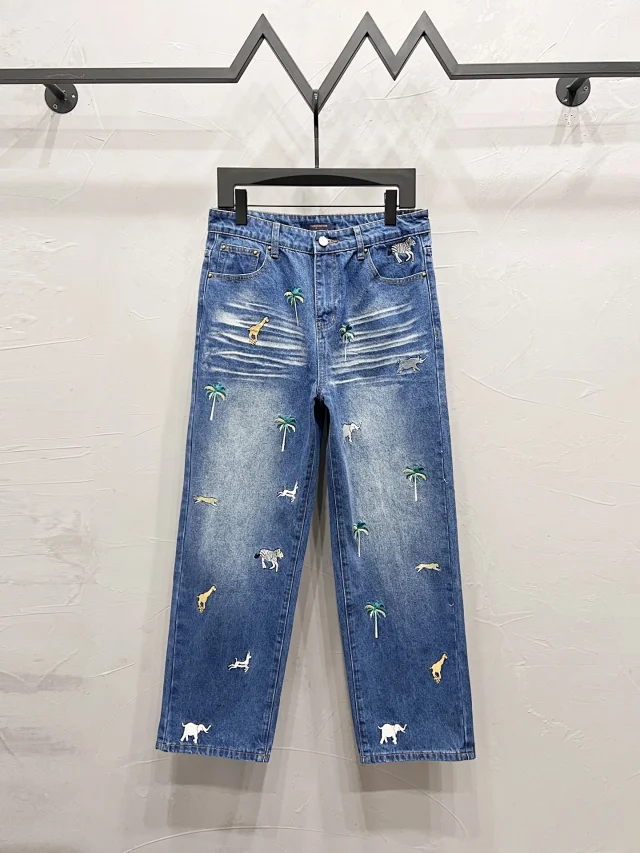 Louis Vuitton Mixed apparel listing: joggers, zip hoodie and embossed denim jackets product detail image 14