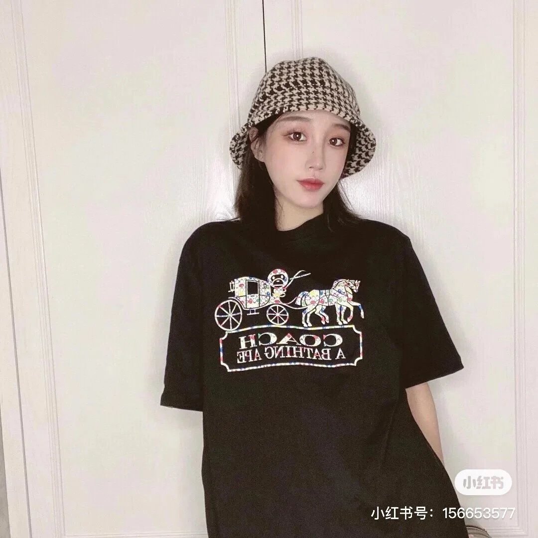 Coach T-Shirts Short-Sleeve Graphic Crewneck image 6