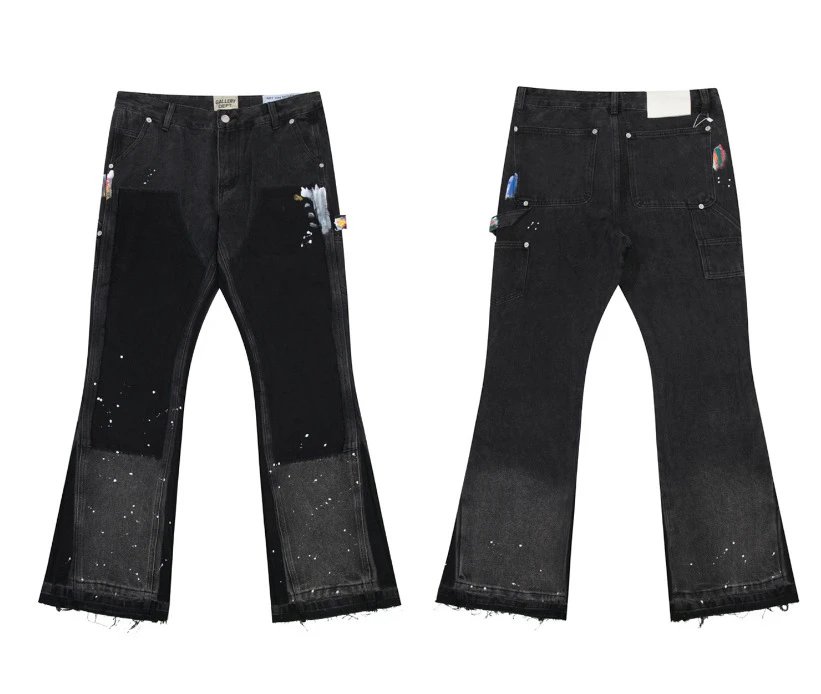 Gallery Dept. Jeans Flared with distressed and patchwork designs — 653 black