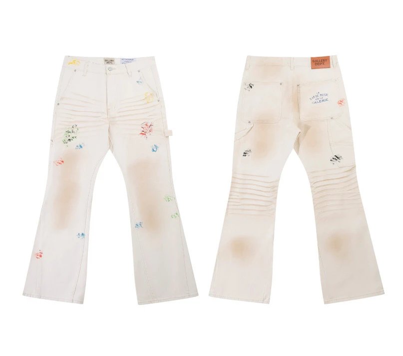 Gallery Dept. Jeans Flared with distressed and patchwork designs — 660 Off-white