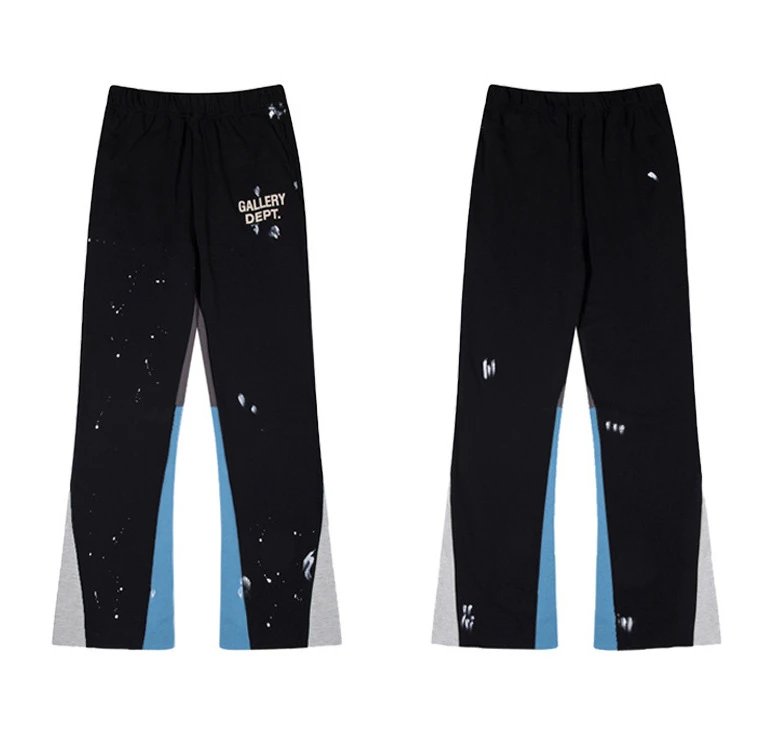 Gallery Dept. Jeans Flared with distressed and patchwork designs — 907 black