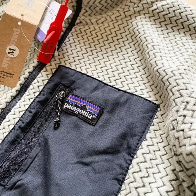 Patagonia Hoodies & Sweatshirts Quarter-Zip Fleece Pullover with Chest Pocket product detail image 22