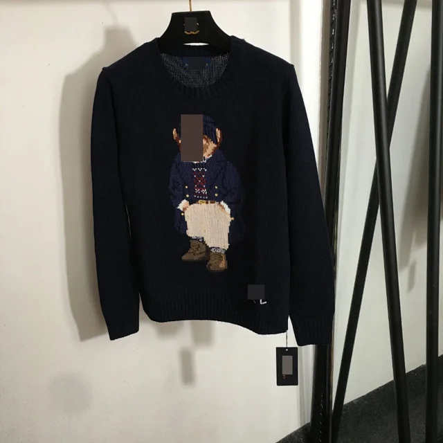 Unbranded Knitwear Crewneck knit sweater with bear motif product detail image 3