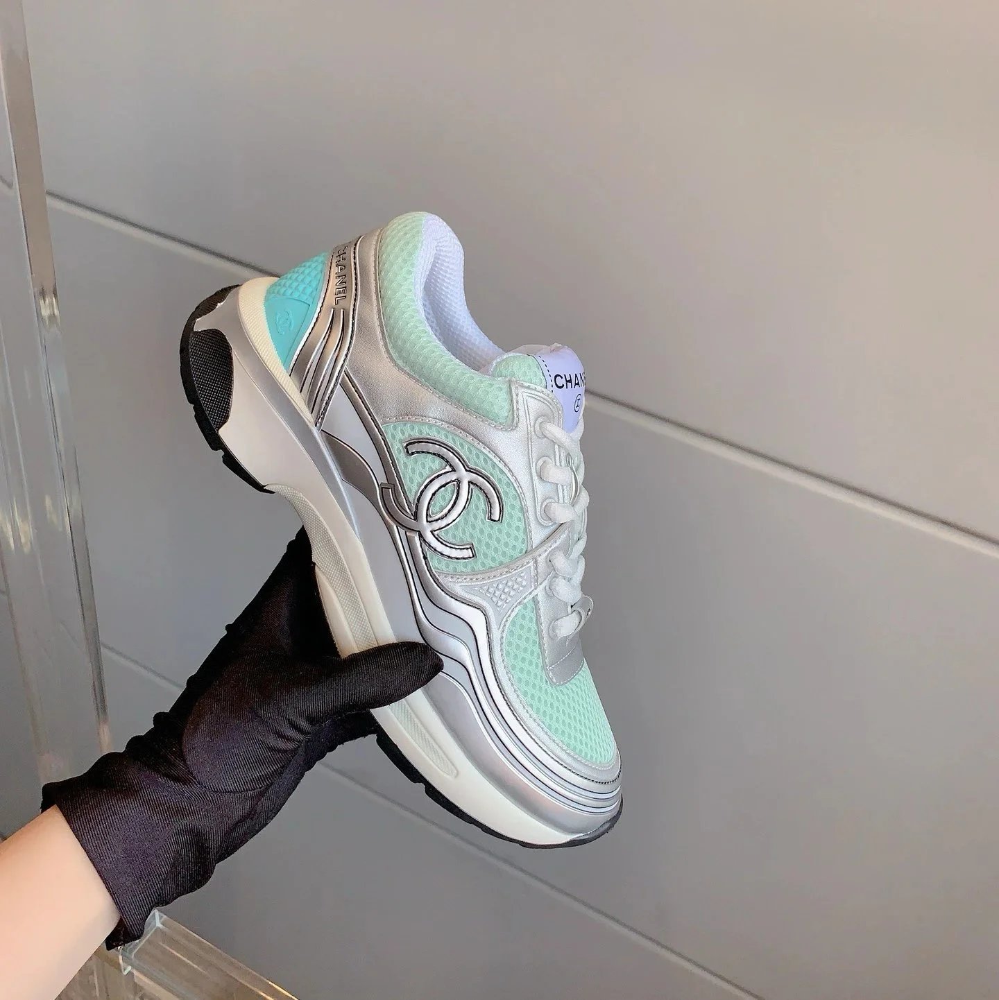 Villian's Runners · 6