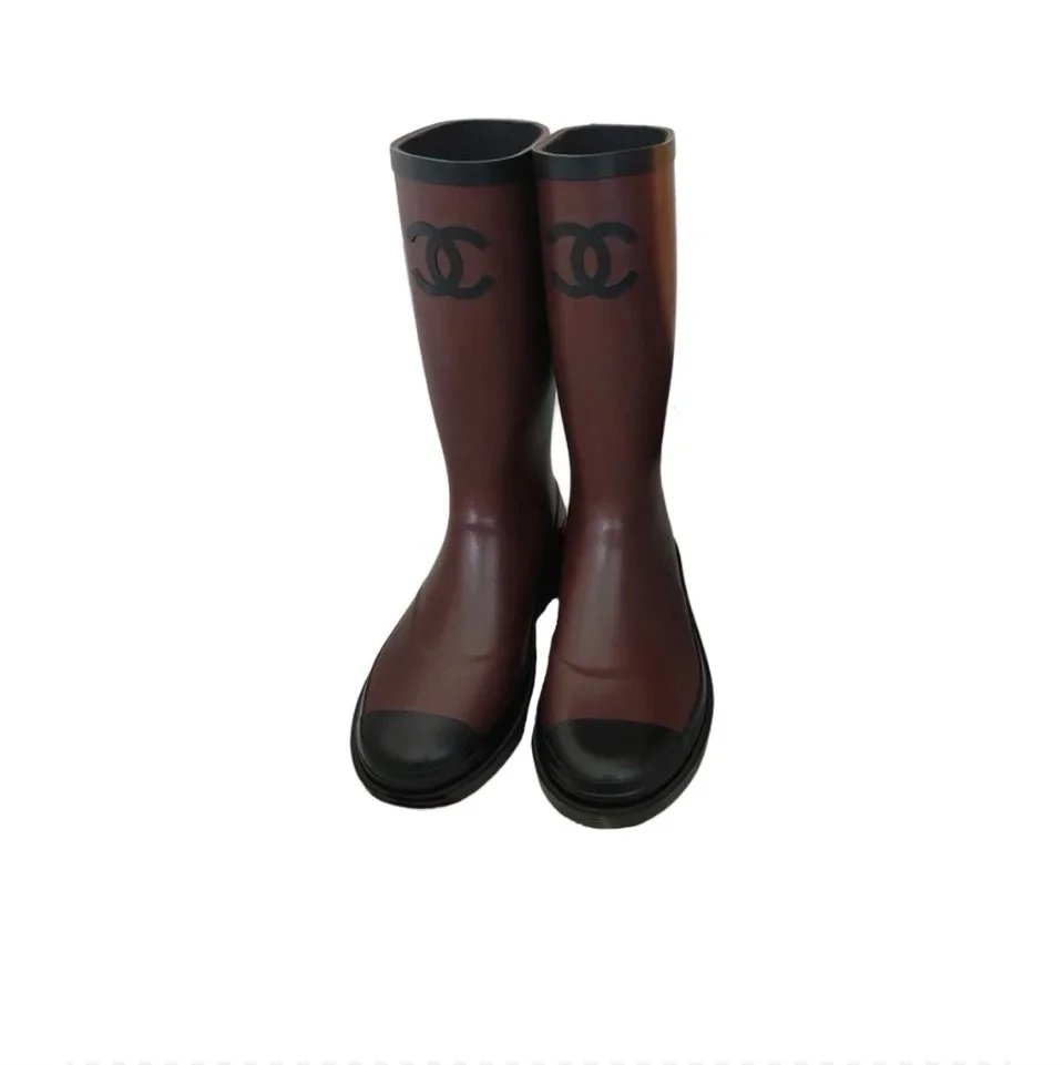 Chanel Rain Boots · 4