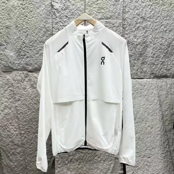 On Running Windbreaker White Jacket - 17
