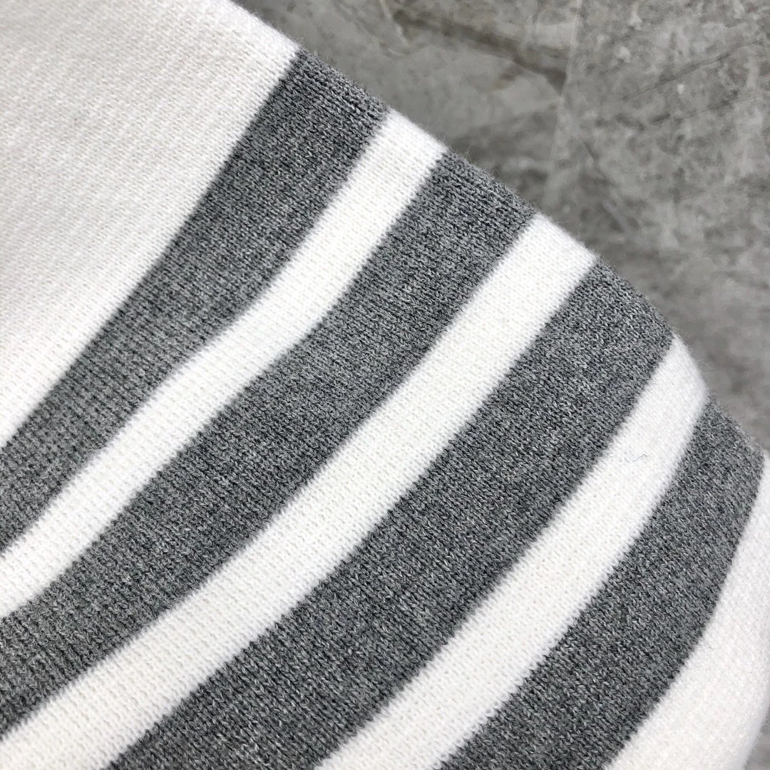 Thom Browne 4-Bar Stripe White Cardigan - 8