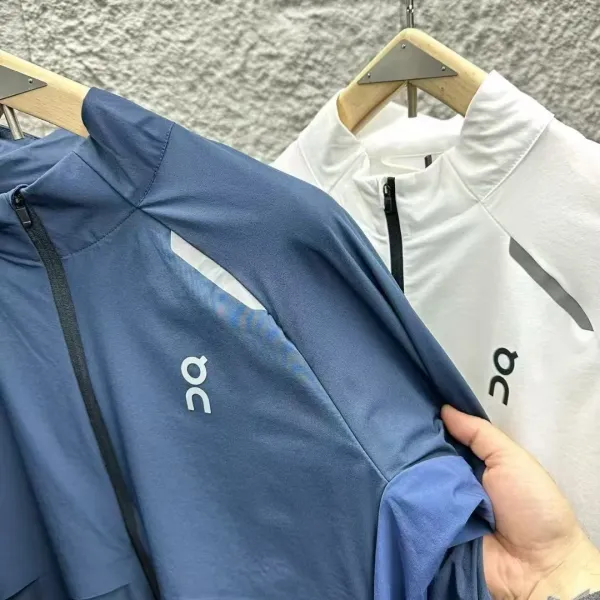 On Running Windbreaker White Jacket - 11