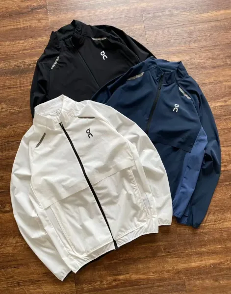 On Running Windbreaker White Jacket - 14