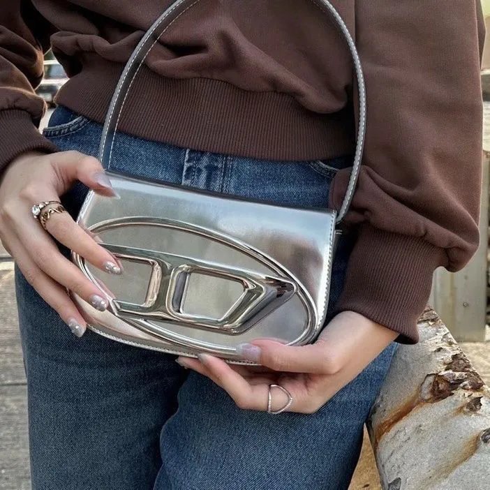 Off-White Diagonal Logo Mini Shoulder Bag White - 7