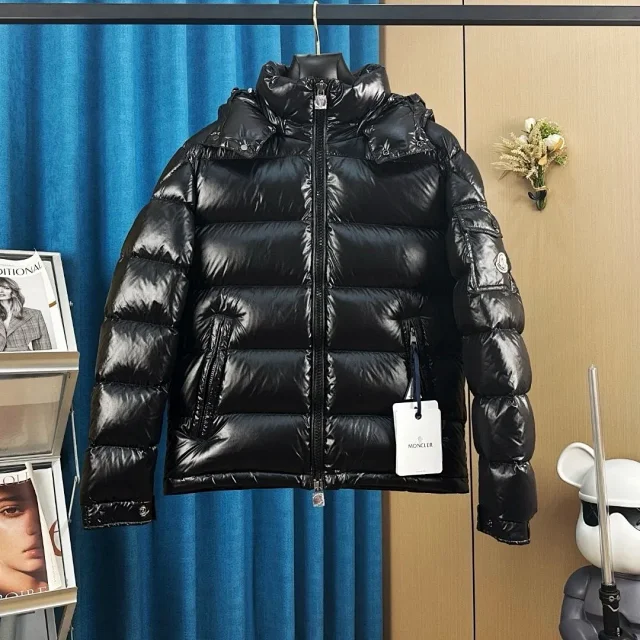 Moncler Down Jackets Short shiny hooded puffer jacket product detail image 1