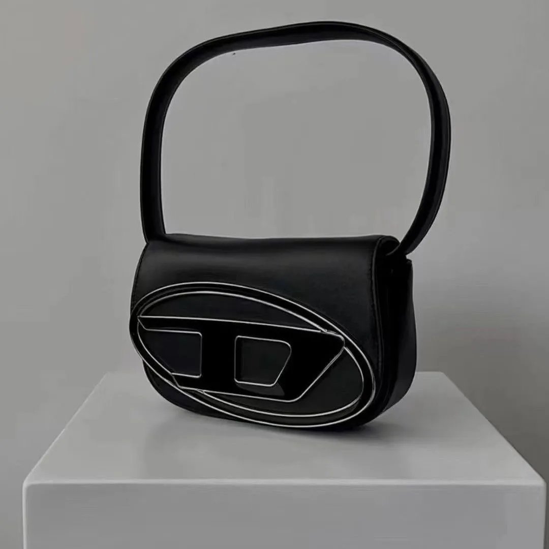 Unbranded Shoulder Bags Oval cutout-emblem bag image 2