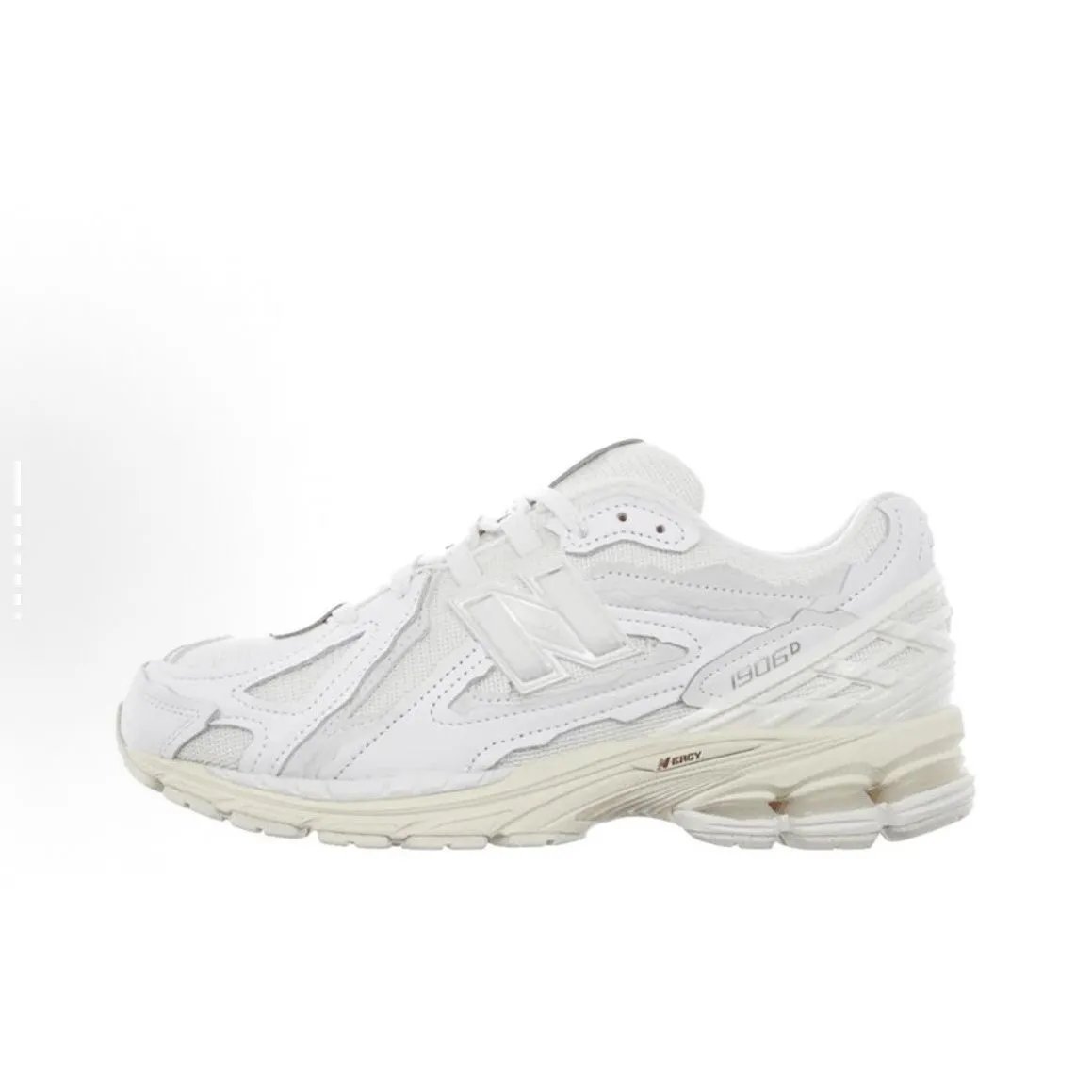 1906D White