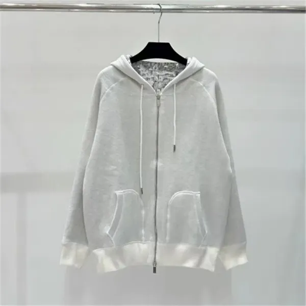 Design Oversized Zip-Up Hoodie in Light Gray with Contrast Trim - 2