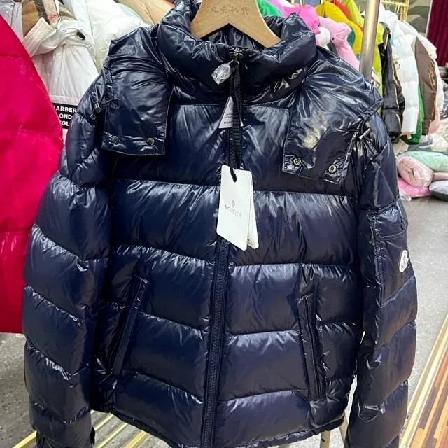 Moncler Down Jackets Hooded glossy quilted puffer jacket product detail image 2