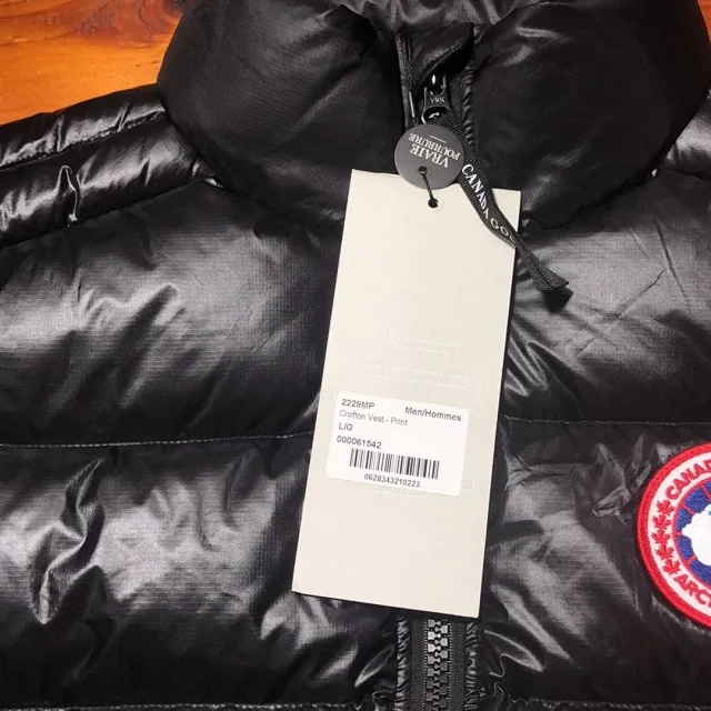Canada Goose Vests Crofton Vest 2229MP product detail image 2