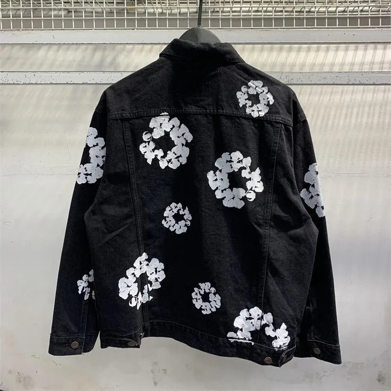 Levi's Trucker Jacket White Floral Print Denim-Jacket - 3