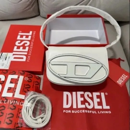 Diesel D-Logo Mini Shoulder Bag White - 5
