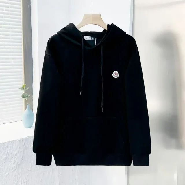 Moncler Hoodies & Sweatshirts Pullover Hoodie with Kangaroo Pocket and Logo Patch product detail image 6