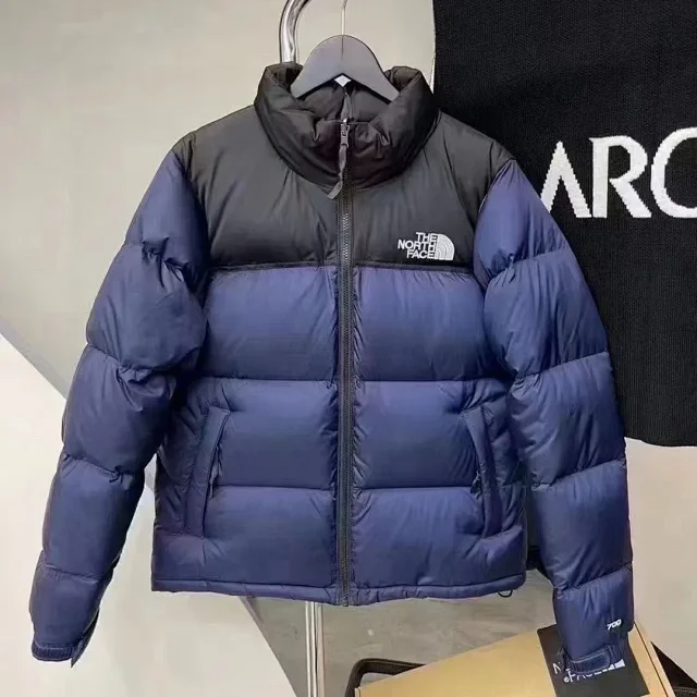 The North Face Down Jackets Color-Block Stand-Collar Puffer Jacket product detail image 3