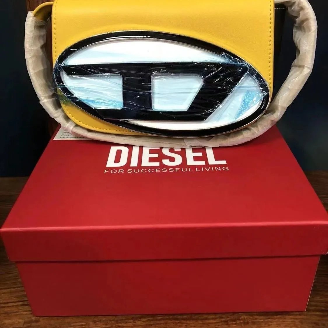 Diesel D-Logo Mini Shoulder Bag White - 9