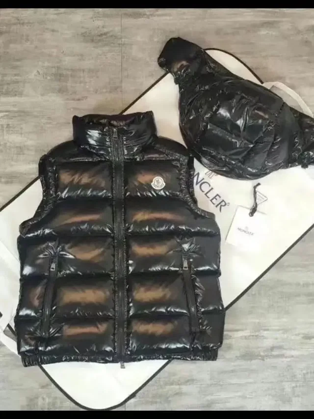Moncler Vests Hooded quilted puffer vest product detail image 1