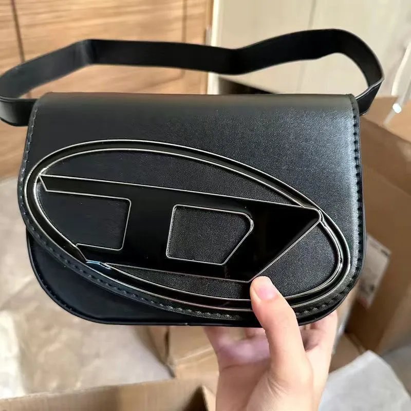 Off-White Diagonal Logo Mini Shoulder Bag White - 8