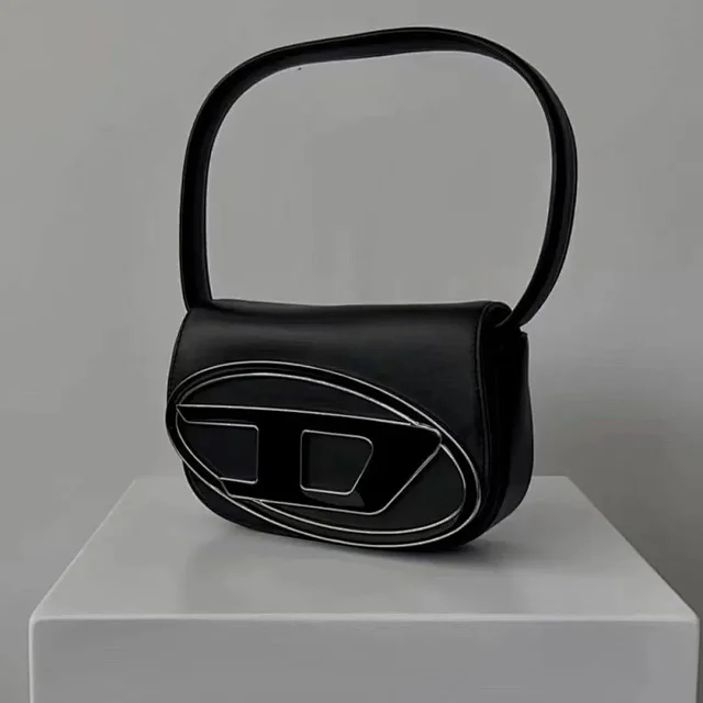 Unbranded Shoulder Bags Oval cutout-emblem bag product detail image 9