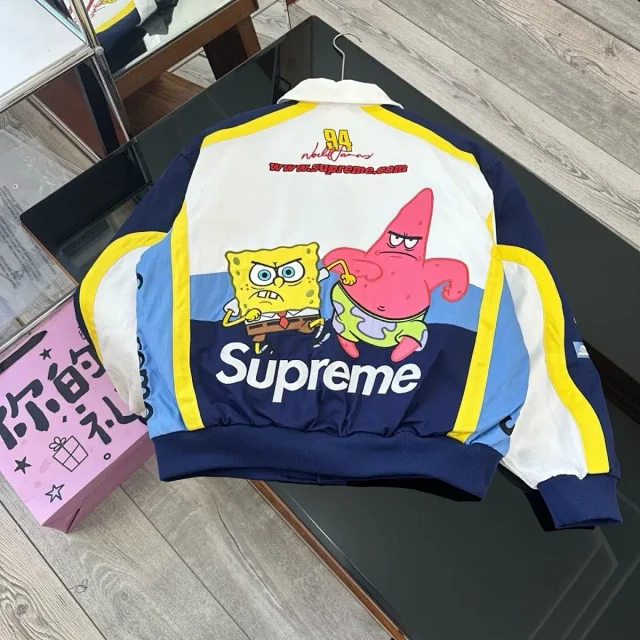 Supreme Jackets SpongeBob Graphic Bomber Jacket product detail image 2