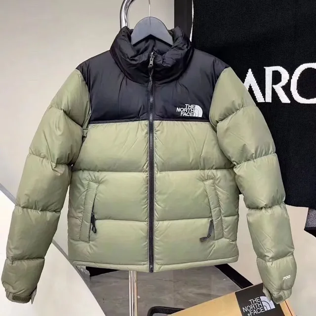The North Face Down Jackets Color-Block Stand-Collar Puffer Jacket product detail image 8