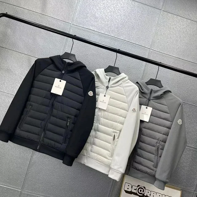 Moncler Down Jackets Hooded hybrid quilted jacket with knit sleeves product detail image 4