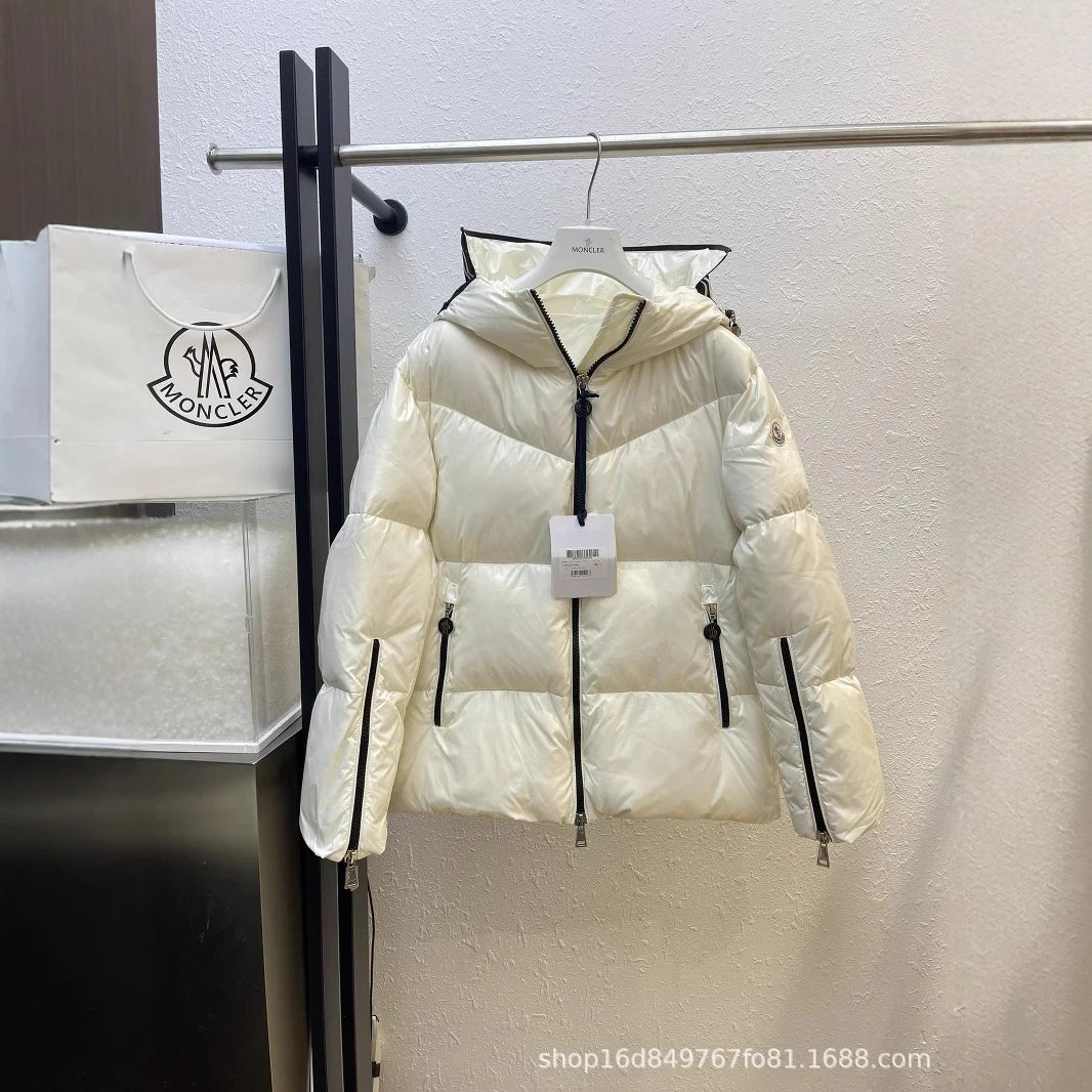 Short Down Jacket with Hooded Design