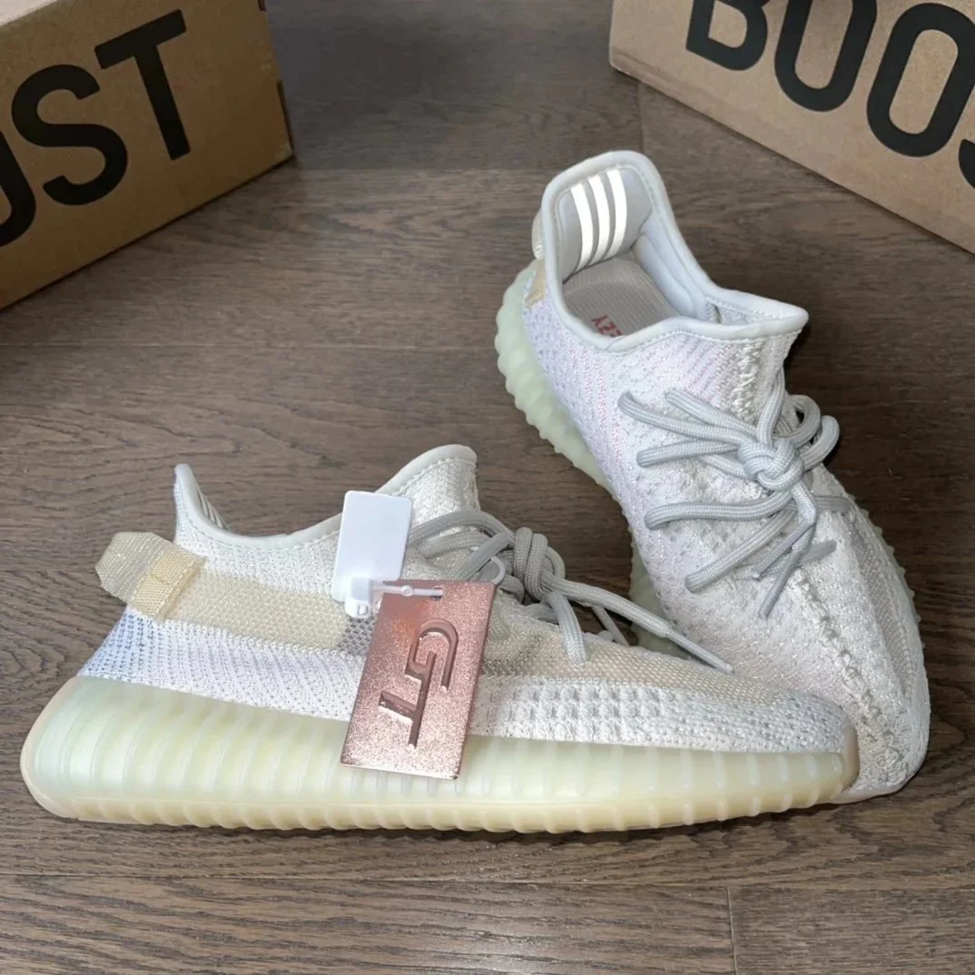 Adidas Yeezy Boost 3