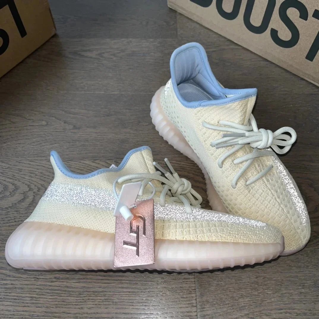 Adidas Yeezy Boost 350 Cream Sneakers
