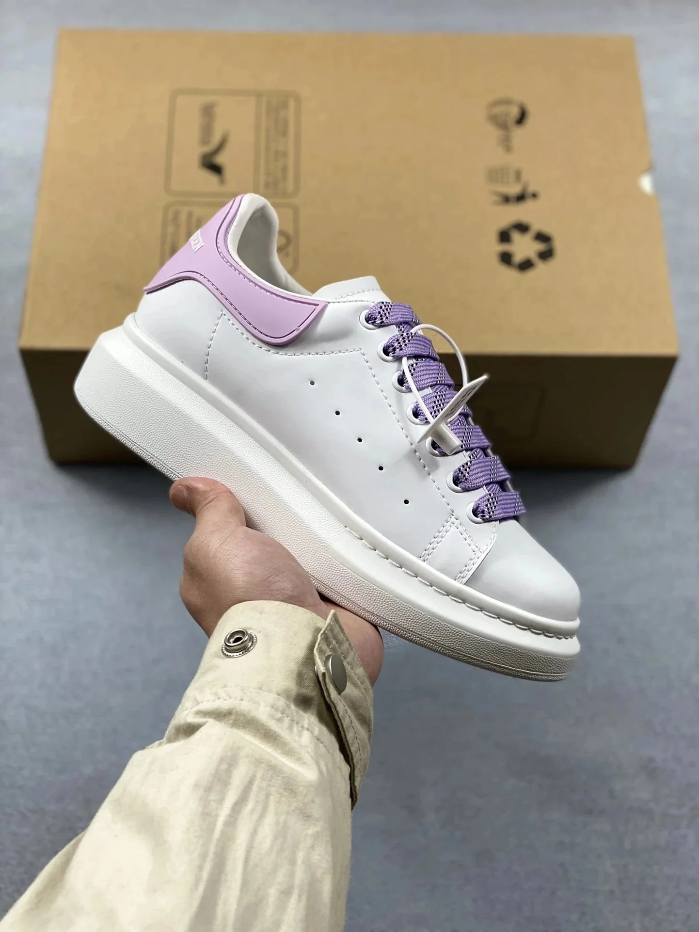 Alexander McQueen Wh