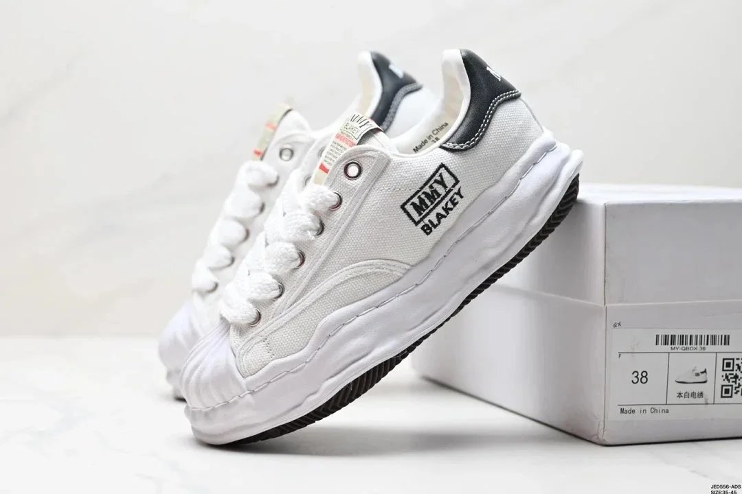 MM6 Blakey White Sneakers