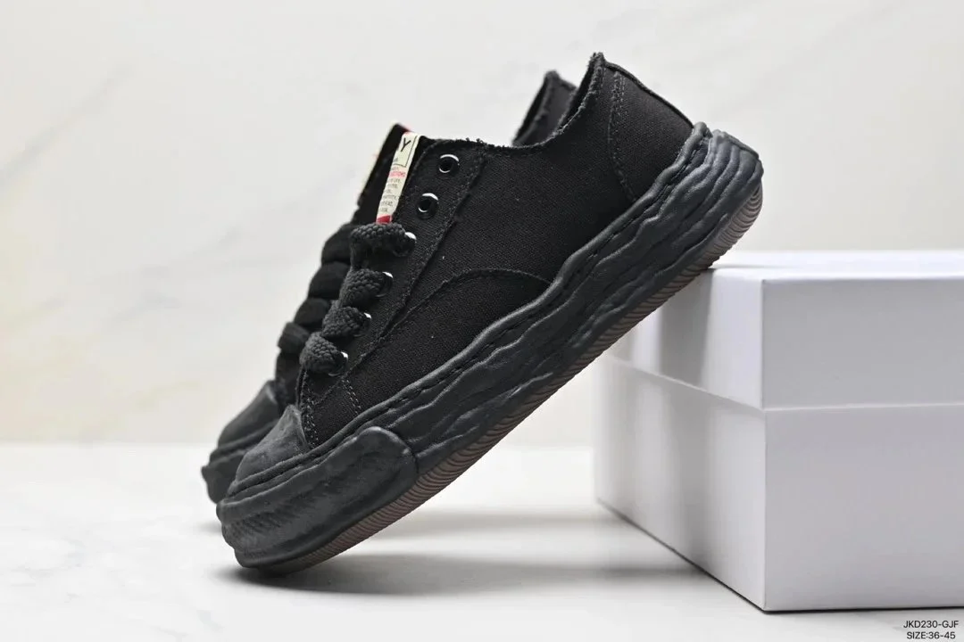 Yohji Yamamoto Black